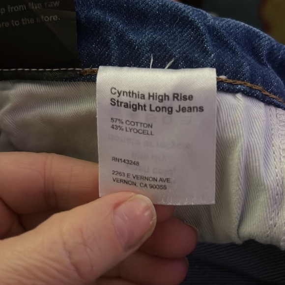 Reformation High Rise Blue Jeans - Picture 9 of 11